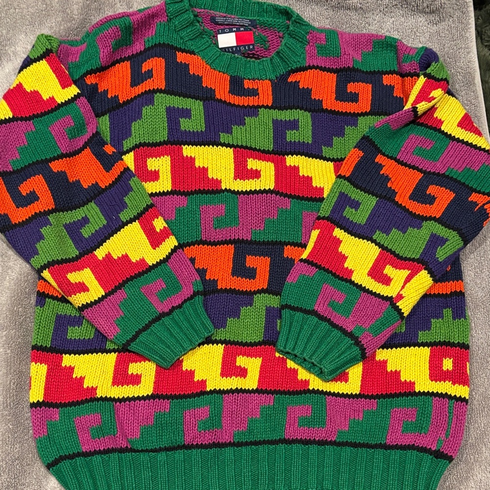Vintage unisex Tommy Hilfiger Multicolor Geometric Crewneck Sweater